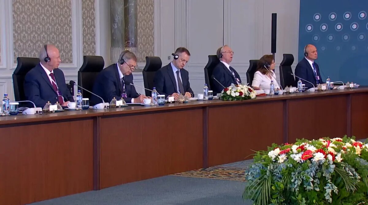    Фото: скриншот из прямой трансляции пресс-службы МИД России.