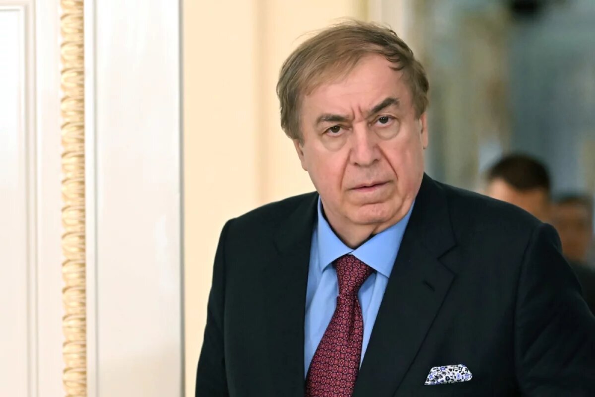    Кадыров присвоил звание почетного гражданина Чечни Михаилу Гуцериеву