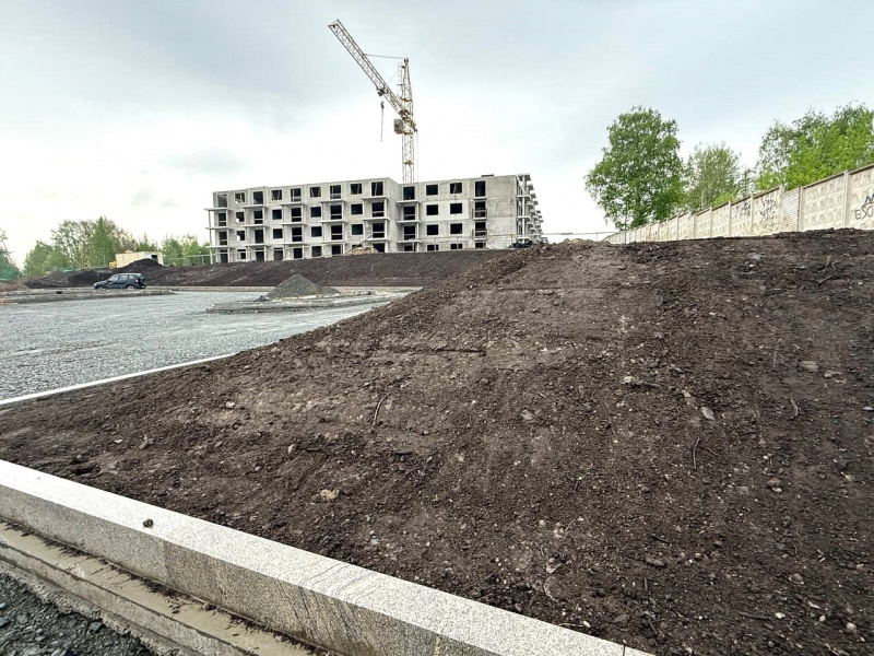    Парковку у железнодорожного вокзала в Петрозаводске обещают доделать в этом годуАртур Парфенчиков / ВК