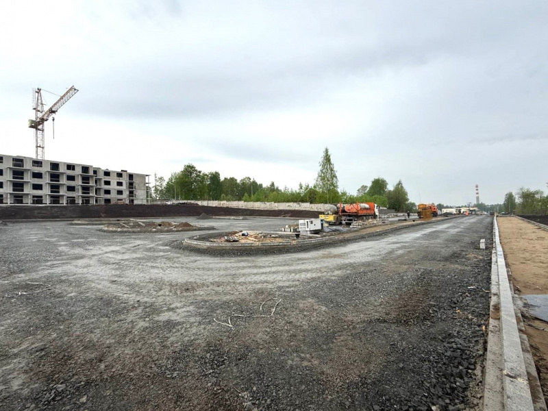    Парковку у железнодорожного вокзала в Петрозаводске обещают доделать в этом годуАртур Парфенчиков / ВК