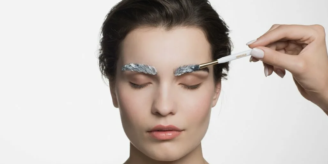 Как правильно оформлять брови, чтобы не переборщить
