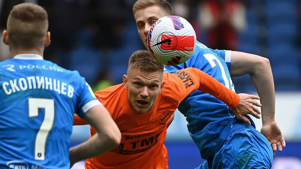 Олег Шатов в 2022 году во время игры.📷Фото: Иван Водопьянов / Коммерсантъ