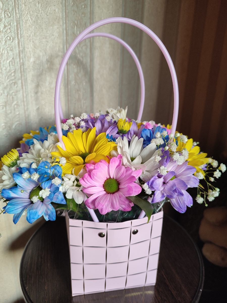 Вот такие цветочки я получила от мамочки в подарок