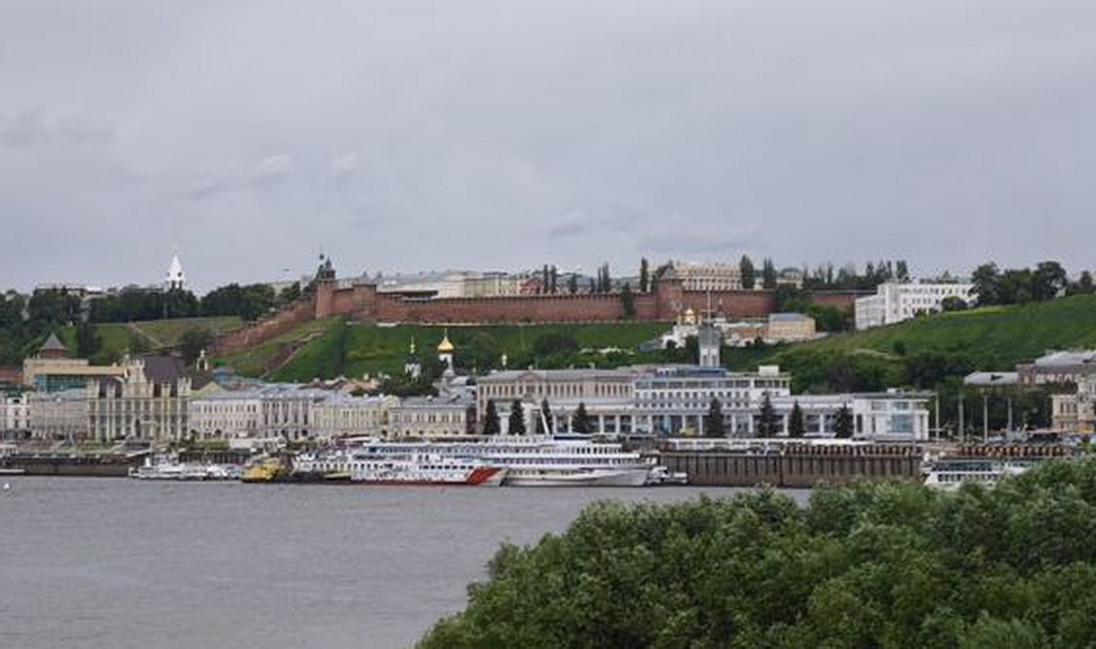 Вид на Нижегородский Кремль со Стрелки