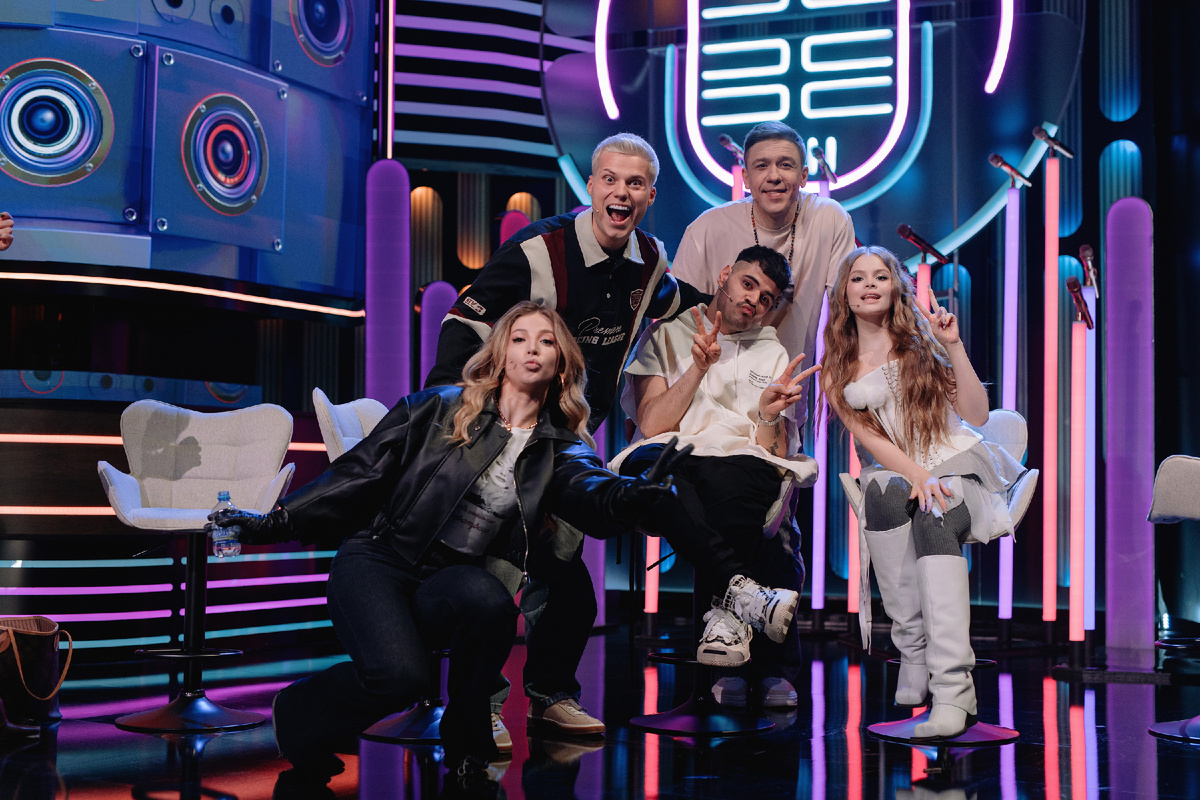 Кадр со съёмок программы "Караоке Клаб"