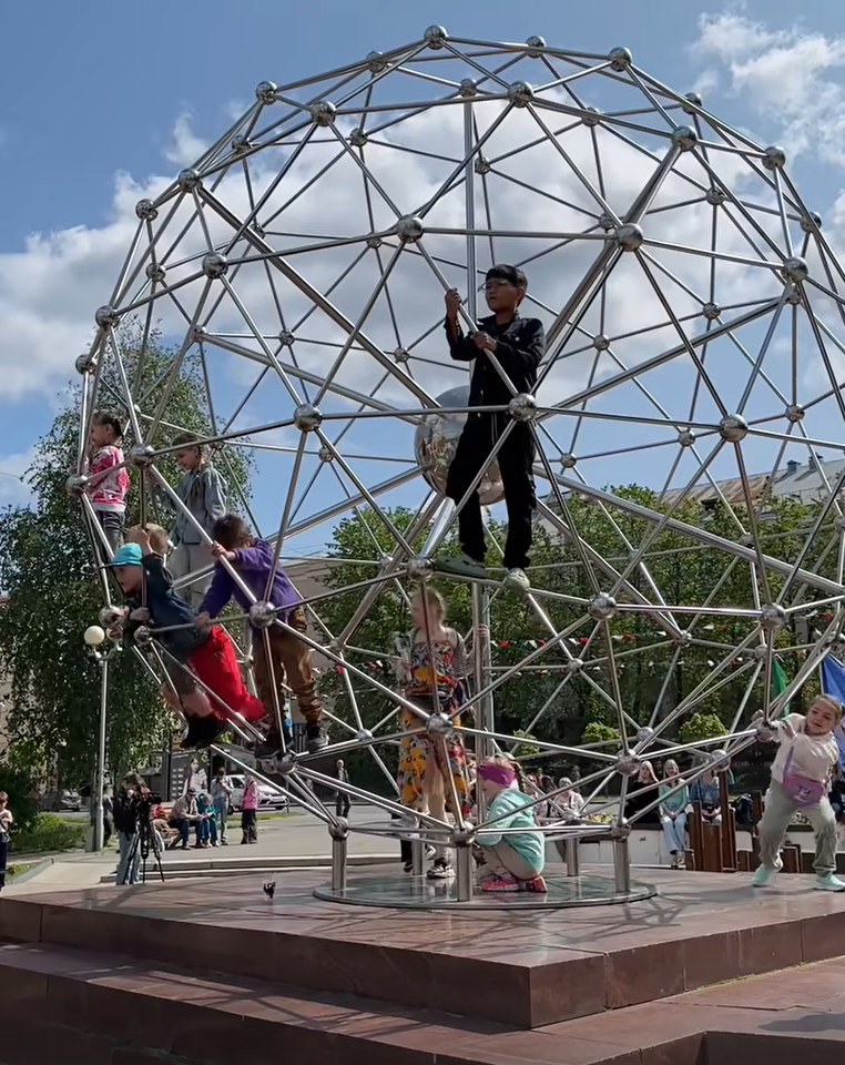    Скриншот с видео со страницы Инны Колыхматовой