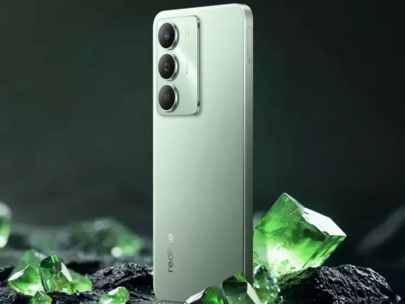    realme представила недорогой защищённый смартфон C73 с ёмкой АКБ и 5G