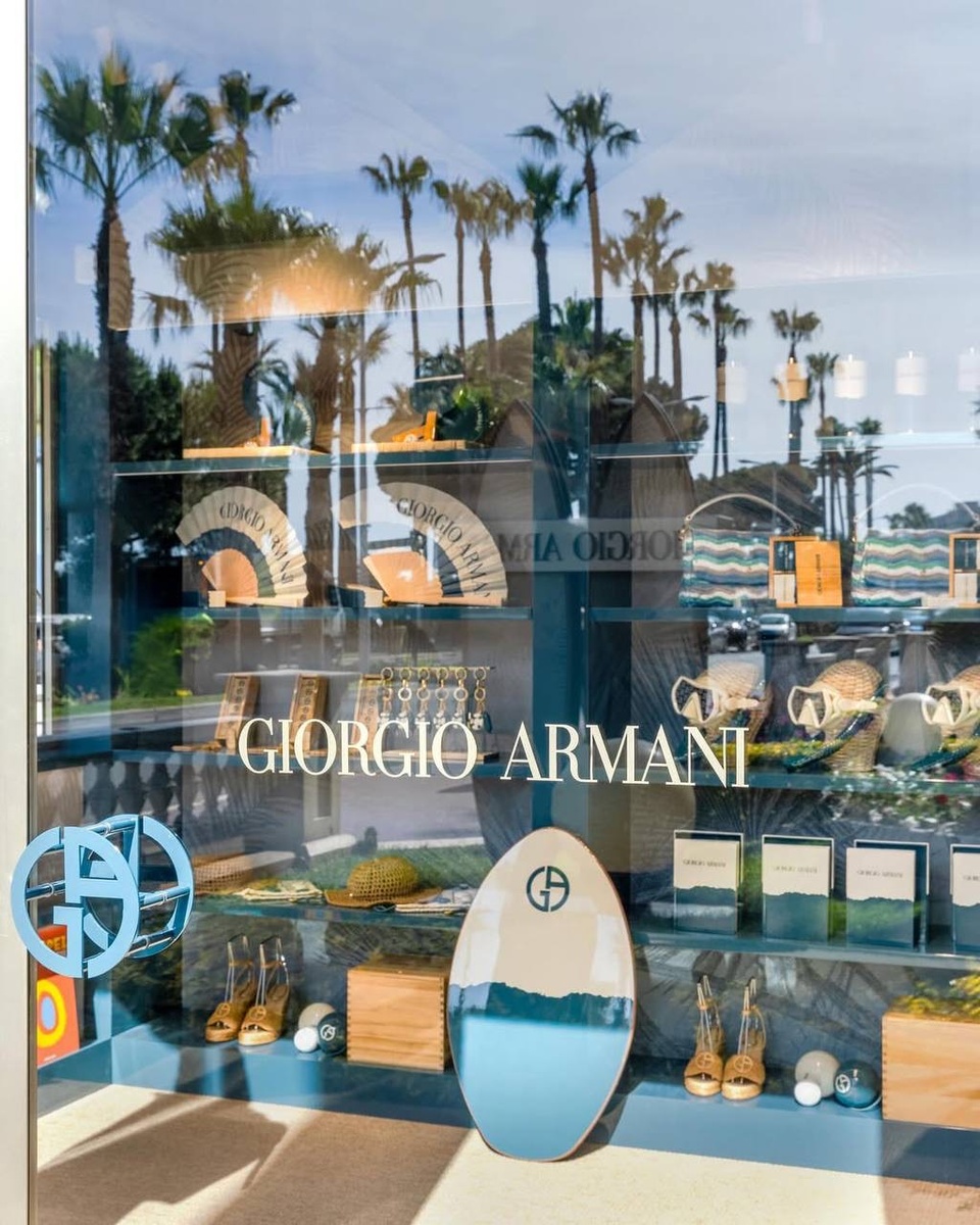 Giorgio Armani открыл новый бутик на Лазурном берегу