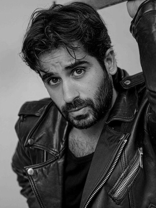 Актер Танджу Билир