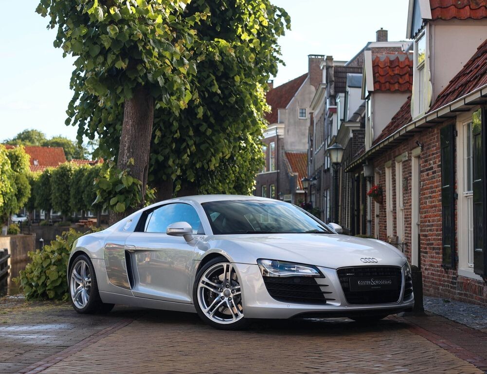 Audi R8 Typ 42 V8