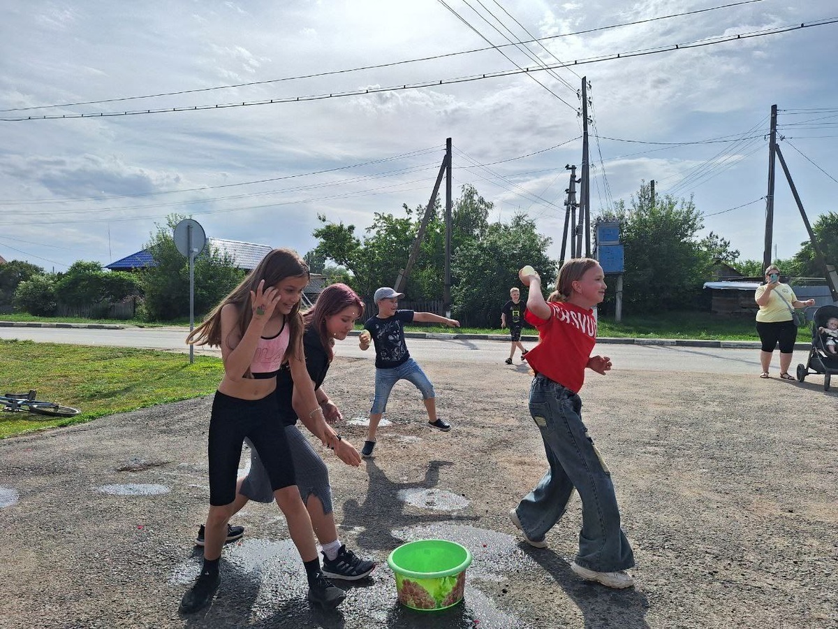 День защиты детей в Сабуровке