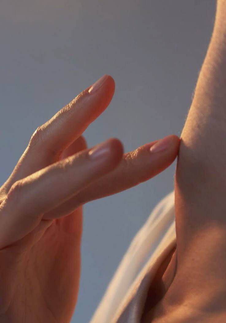 Красота в деталях: эстетика женской шеи. Эстетика тела