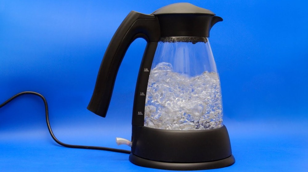    Правда ли что повторное кипячение воды превращает ее в яд