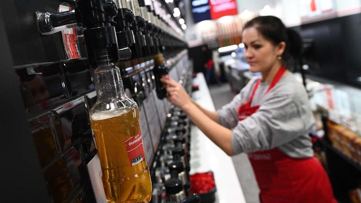    Российские производители пива попросили запретить регионам самим ограничивать продажи алкоголя