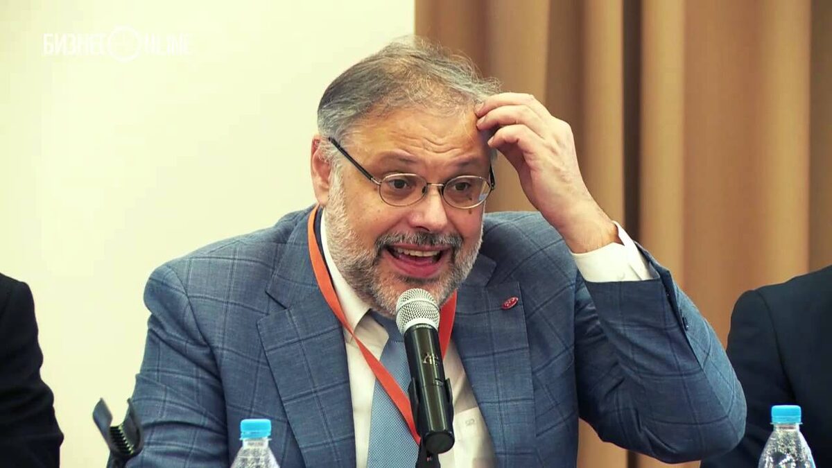 Финансовый апокалипсис уже рядом? Хазин предрек обвал экономики