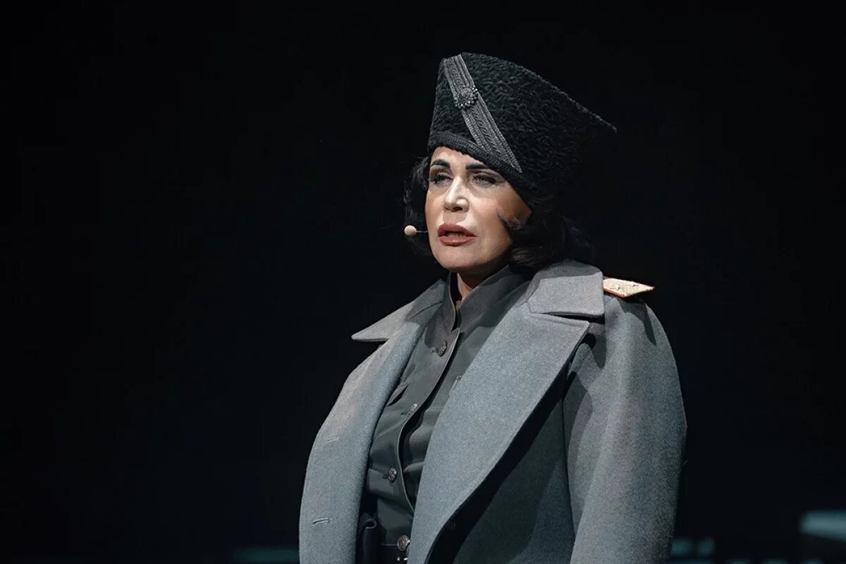    Надежда Бабкина прокомментировала слова Никиты Михалкова об Олесе Железняк