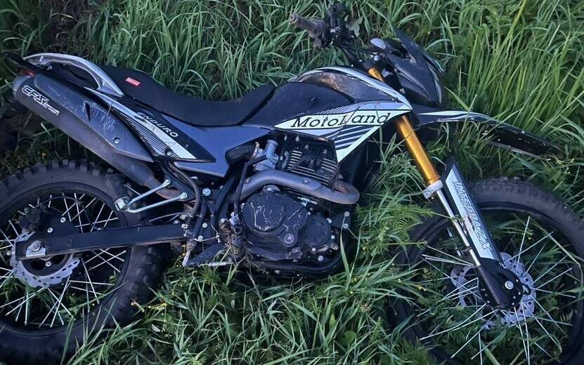    Мотоциклист без прав с пассажиром-подростком попал в аварию на трассе Глазов – Яр-Пудем