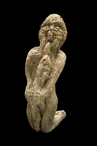 Корень мандрагоры, напоминающий человеческую форму (Музей науки, Лондон)