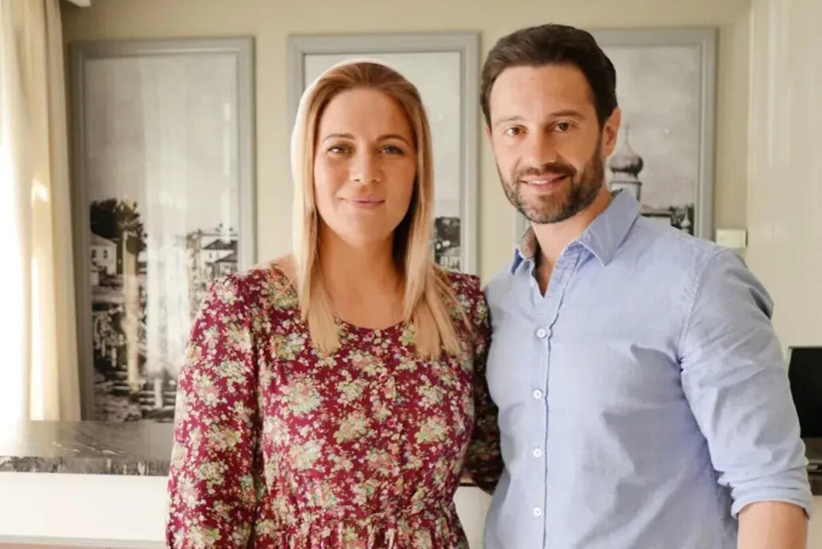    Антон Макарский с женой Викторией Социальные сети