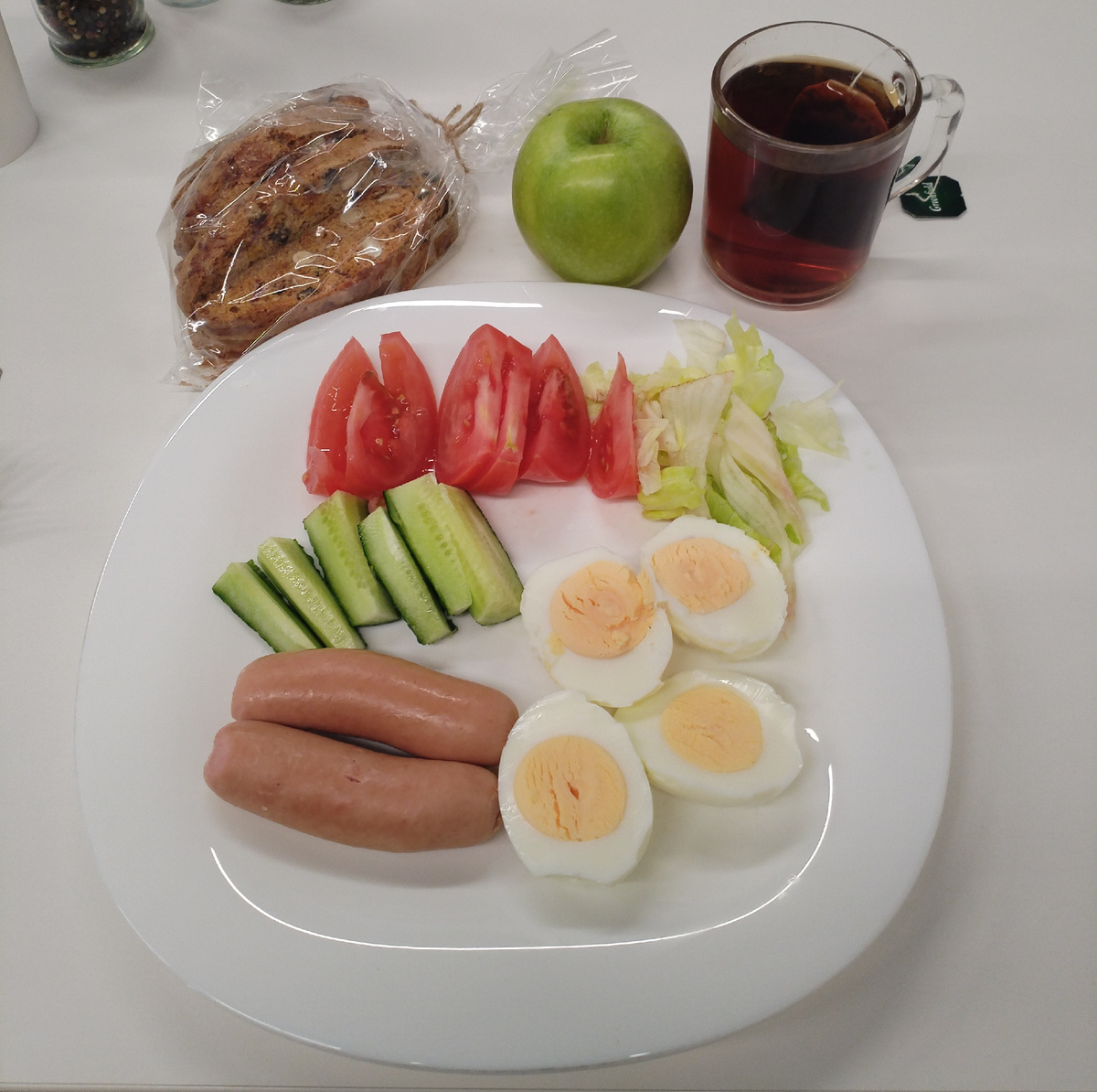 Забыла маслом полезным сбрызнуть и надо кунжут купить. Это было бы ещё ккал. 