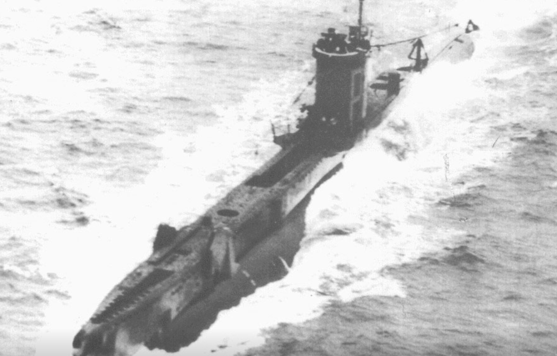 Британская подводная лодка "Апхолдер" (тип "U") - такие лодки вполне могли использоваться для тренировки кораблей ПЛО