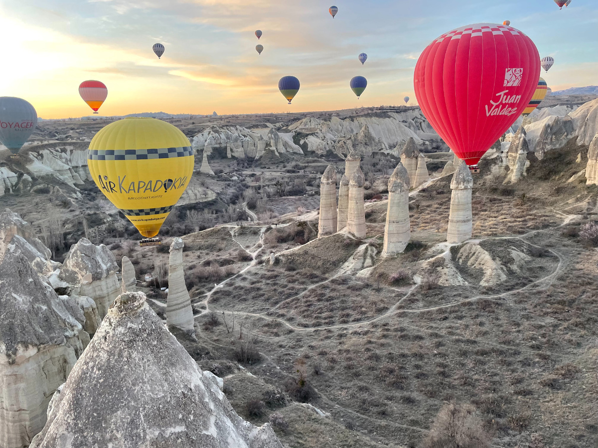 Шары над Каппадокией