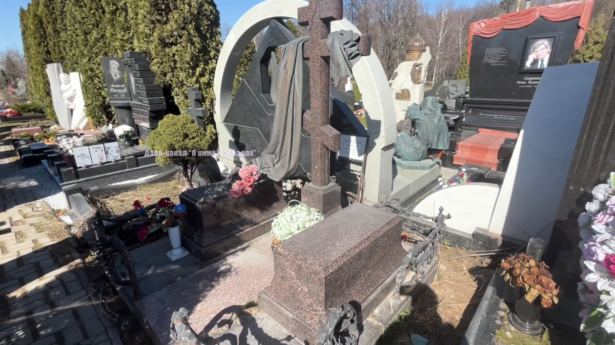 Фотография сделана авторами канала "О КИНО И ЗВЕЗДАХ"