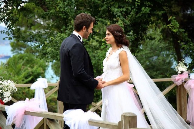    Кадр из сериала «Запах клубники»