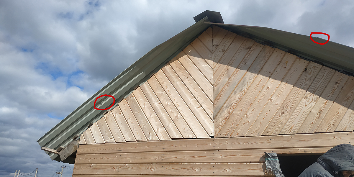 В красных кружках профлист разорван