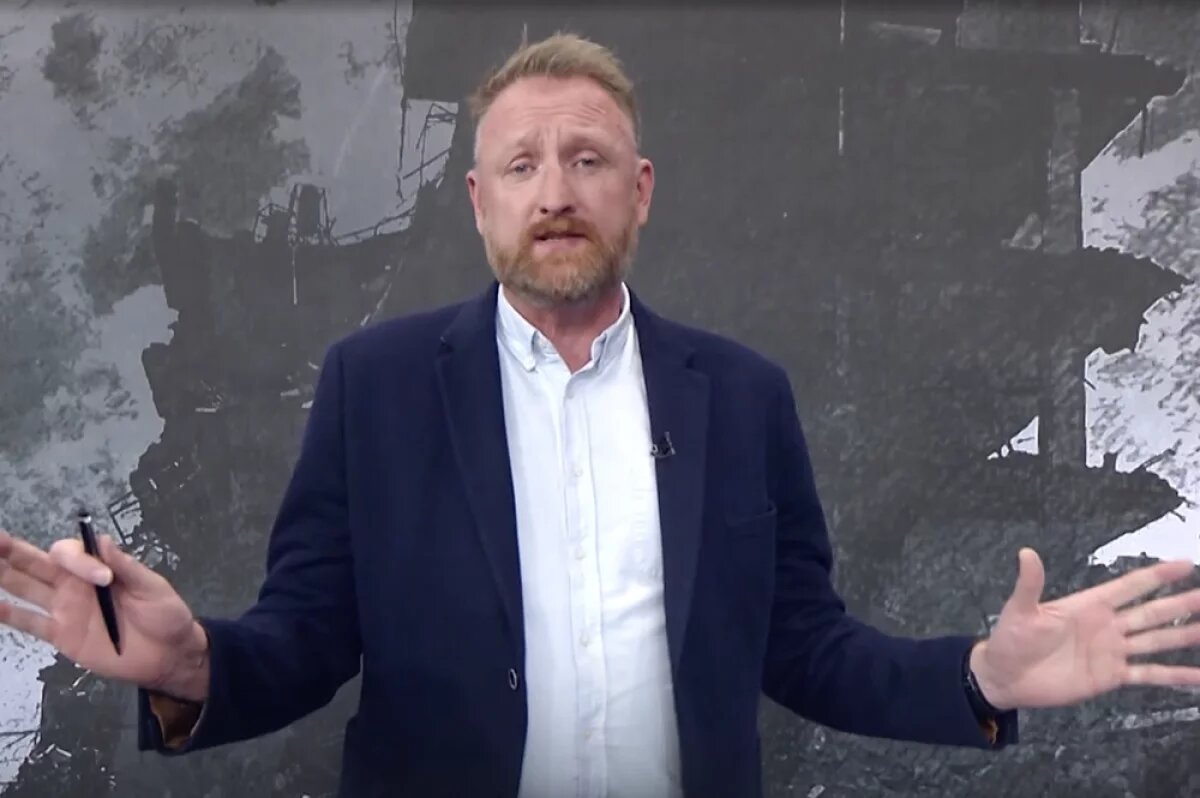    Ирландский журналист Чей Боуз.