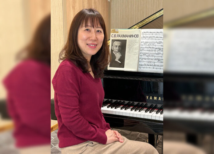 «Находясь в России, думаю, что через изучение русского языка смогу глубже понять русскую музыку и культуру».