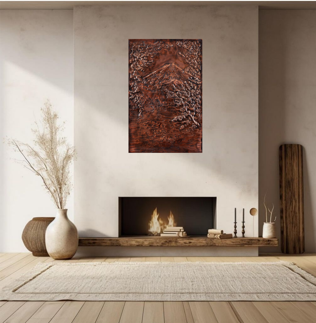 В интерьере. Чеканка.Панно."Фудзияма".Медь.60 х75 . Иркутск 2025 г.