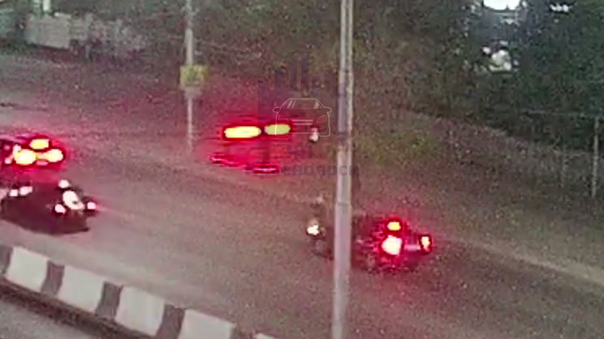     В Красноярске на Партизана Железняка под колесами авто погиб 53-летний мужчина