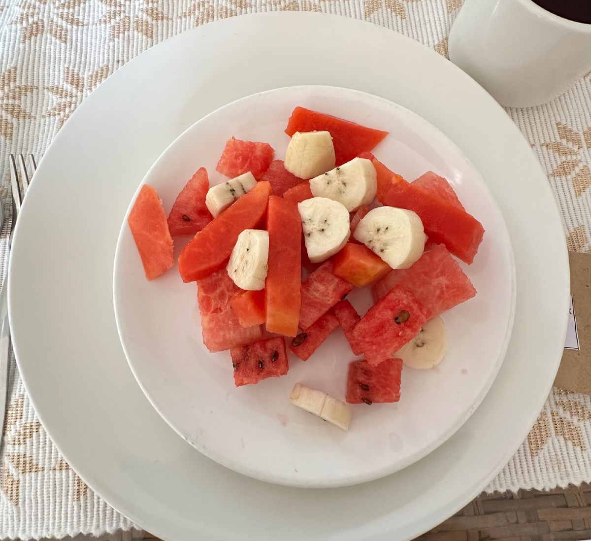 Утренние фрукты. Фото Федоренкова В.