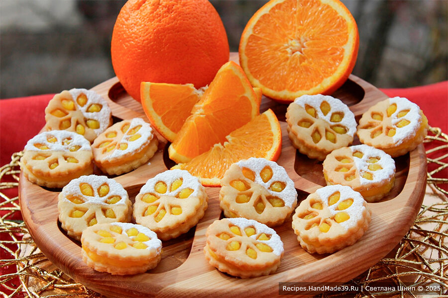 ← Фото можно листать →