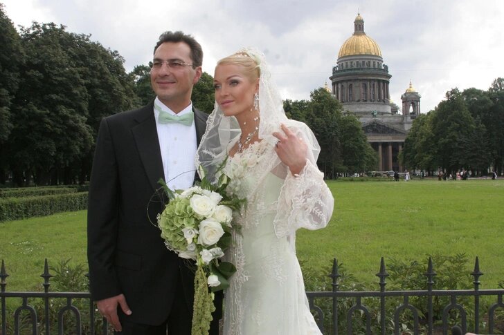    Игорь Вдовин и Анастасия Волочкова admin