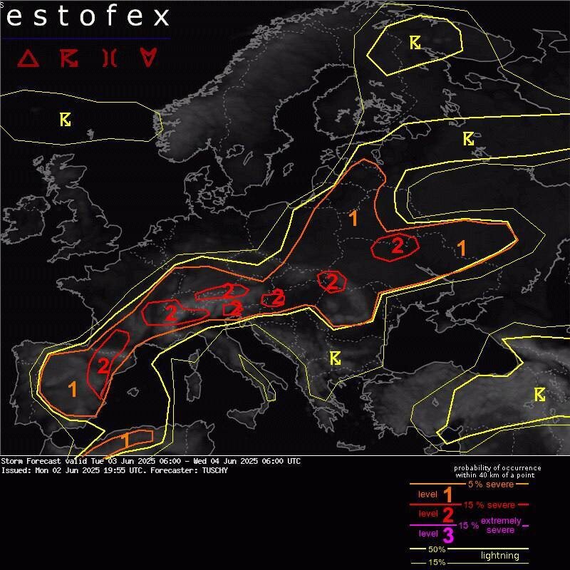 "Вжух — и развилось" — Европейские синоптики спрогнозировали возможные торнадо и "очень крупный град" Гомельщине. А что Белгидромет?