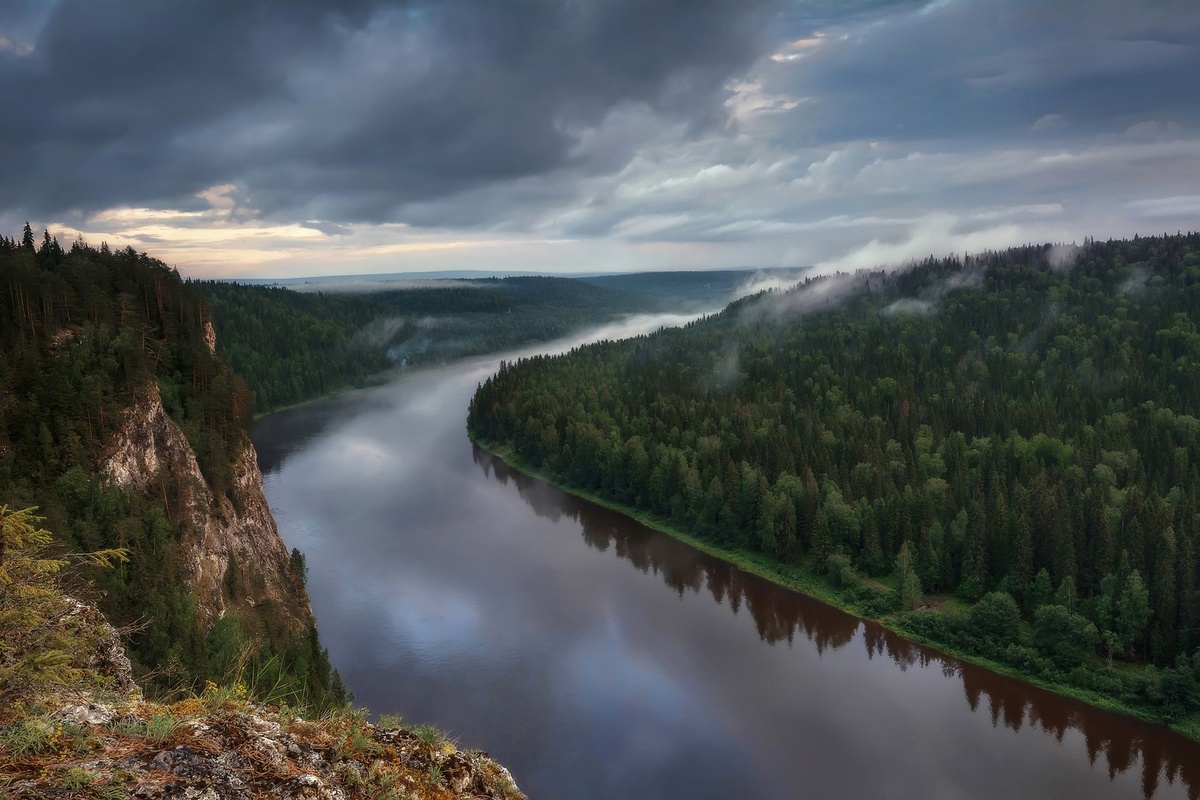 Вечерняя дымка р. Вишера, вид с Писаного. Соклова Е
