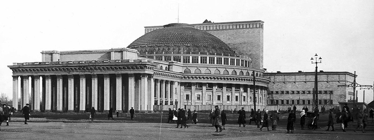 Театр в годы войны