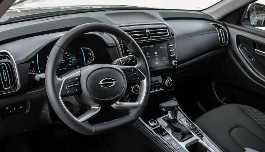 Solaris HC отличается от «Креты» только шильдиками