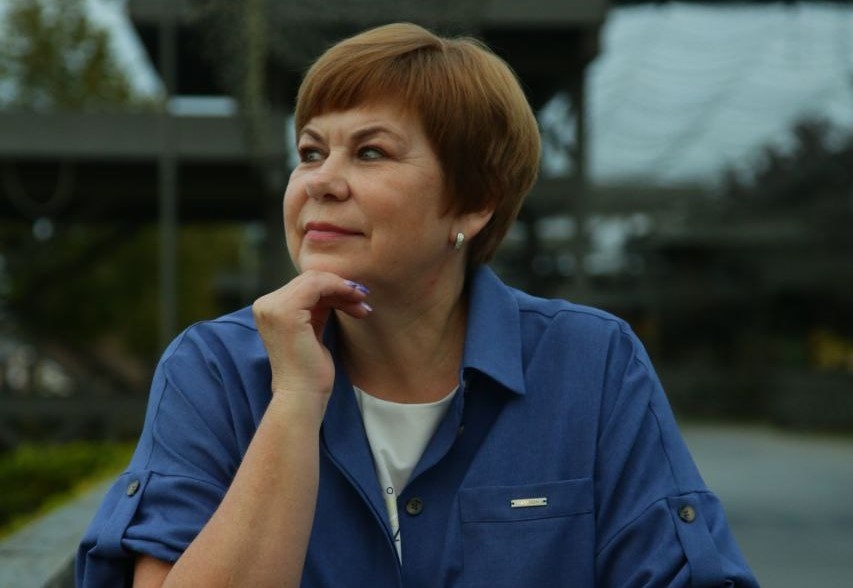 Оксана Церт: "Мир - эта не та картина, которую мы видим по политическим новостям. Мир - это люди". Фото из личного архива Оксаны Церт.