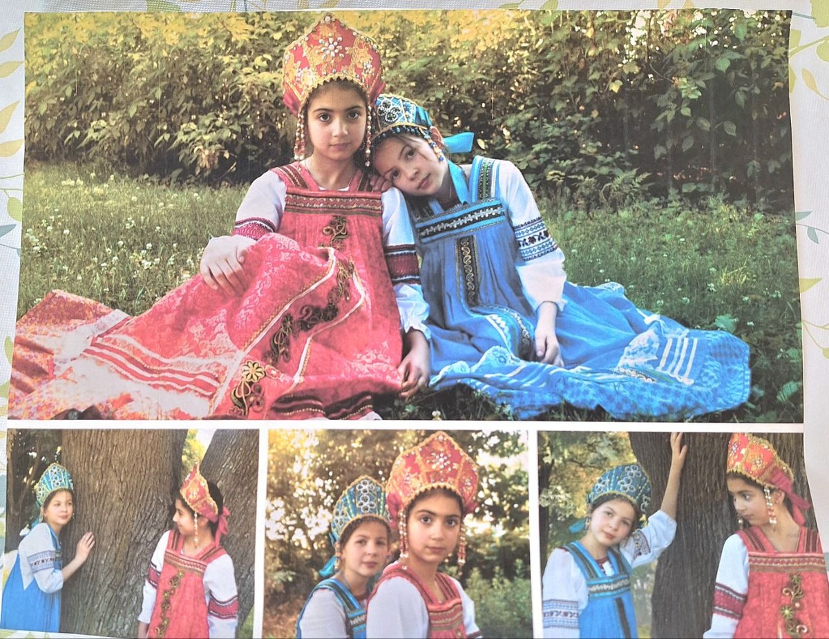 У девочек даже есть русские национальные наряды. На фото слева, в красном. - Лена, а справа, в синем, - Ксюша. Фото из архива Оксаны Церт.