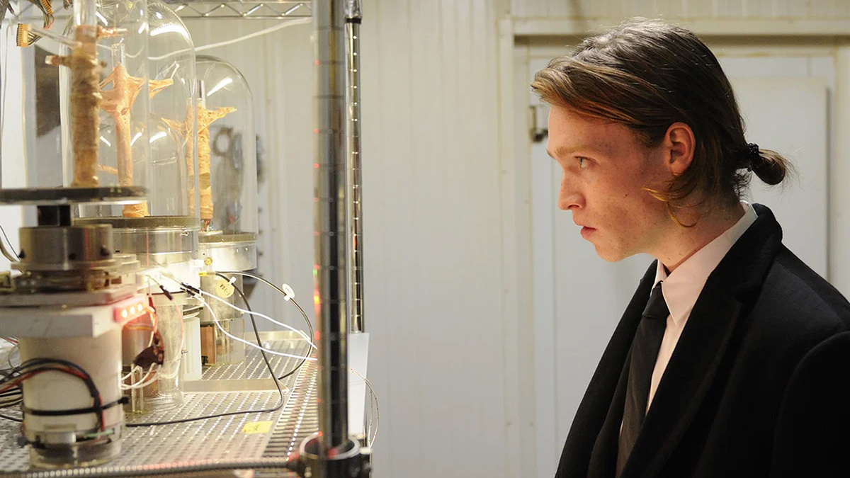 Кадр из фильма "Антивирус"