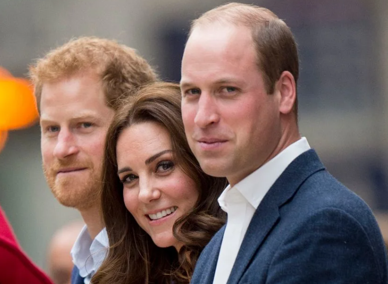 «Всего три слова» принца Уильяма и Кейт Миддлтон, когда они узнали об отношениях принца Гарри с американской актрисой из «Форс-мажоров»
