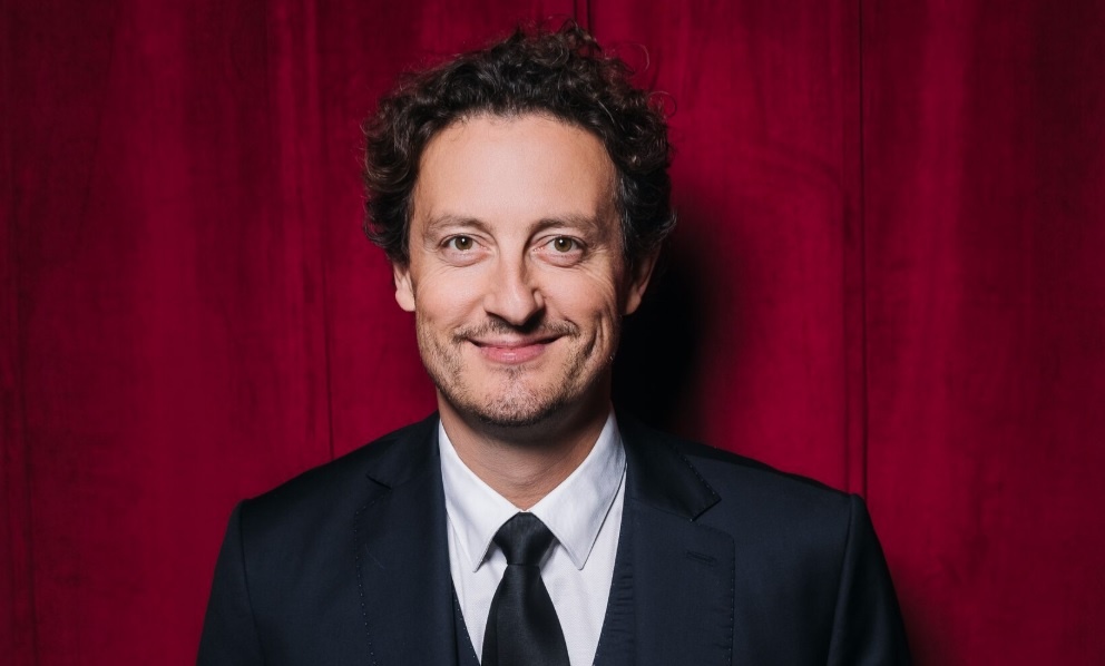 Актер и телеведущий Станислав Ярушин