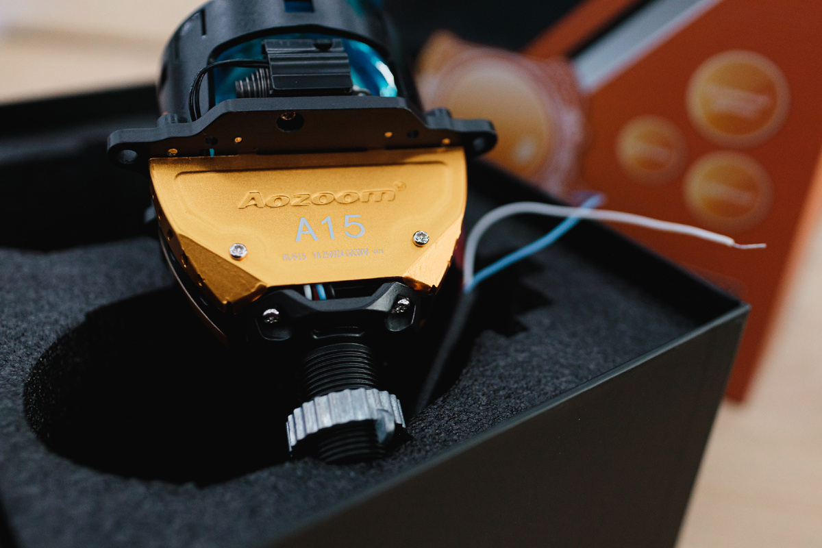 Источник фото: https://custom-heroes.ru/raboty/vid-uslugi/avtosvet/nashi-raboty/kachestvennoe-osnaschenie-far-hyundai-ix35-ot-diagnostiki-do-tyuninga/