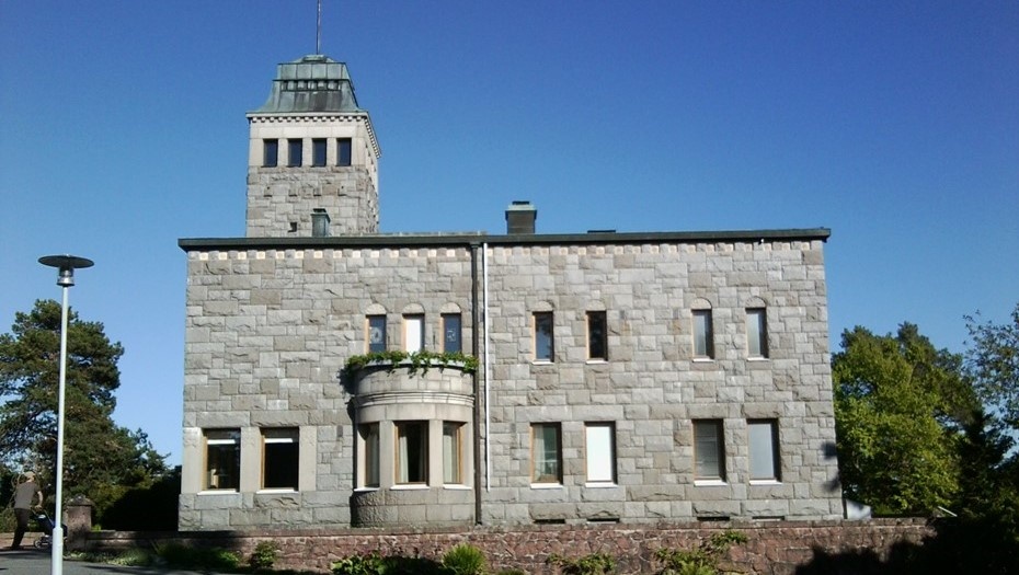    Гранитный замок в президентской резиденции Култаранта. Финляндия. Автор фото: commons.wikimedia.org