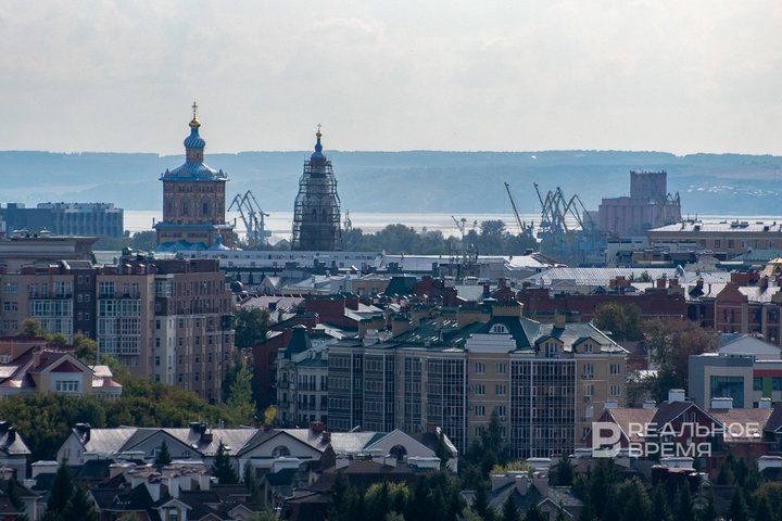 Прошедший май оказался аномально теплым — средняя температура превысила норму на полградуса и достигла 14,7 градуса. . Максим Платонов / realnoevremya.ru