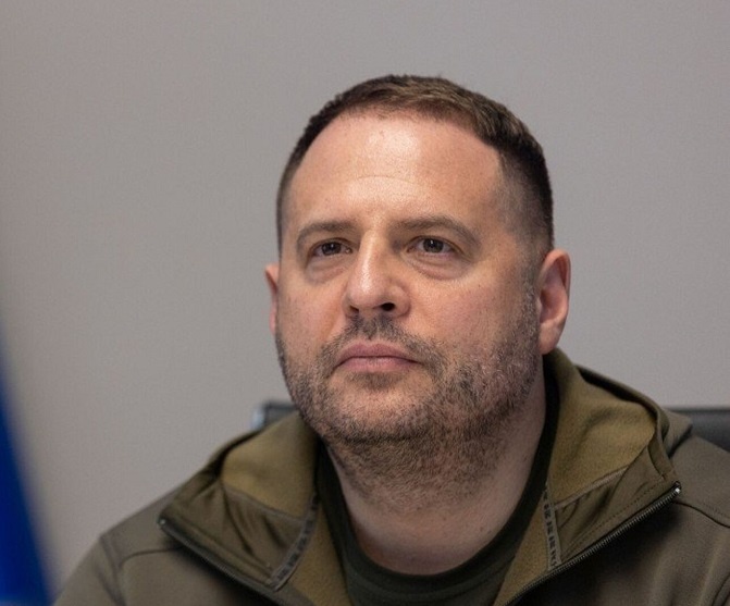   Андрея Ермака называют серым кардиналом Украины. Фото: пресс-служба президента Украины