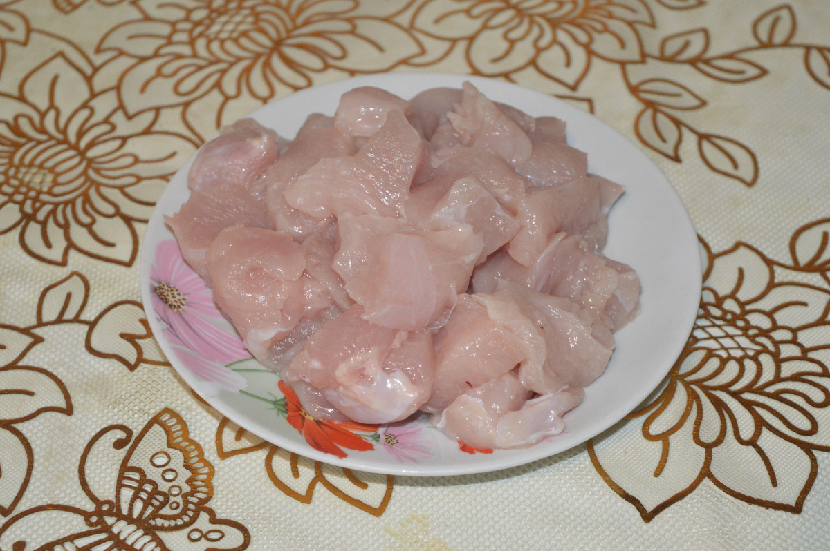 Рисовая каша с куриным филе и морковью. Шаг 2.